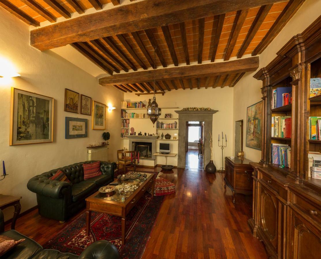 La Casa Del Viaggiatore Castiglion Fiorentino Luaran gambar